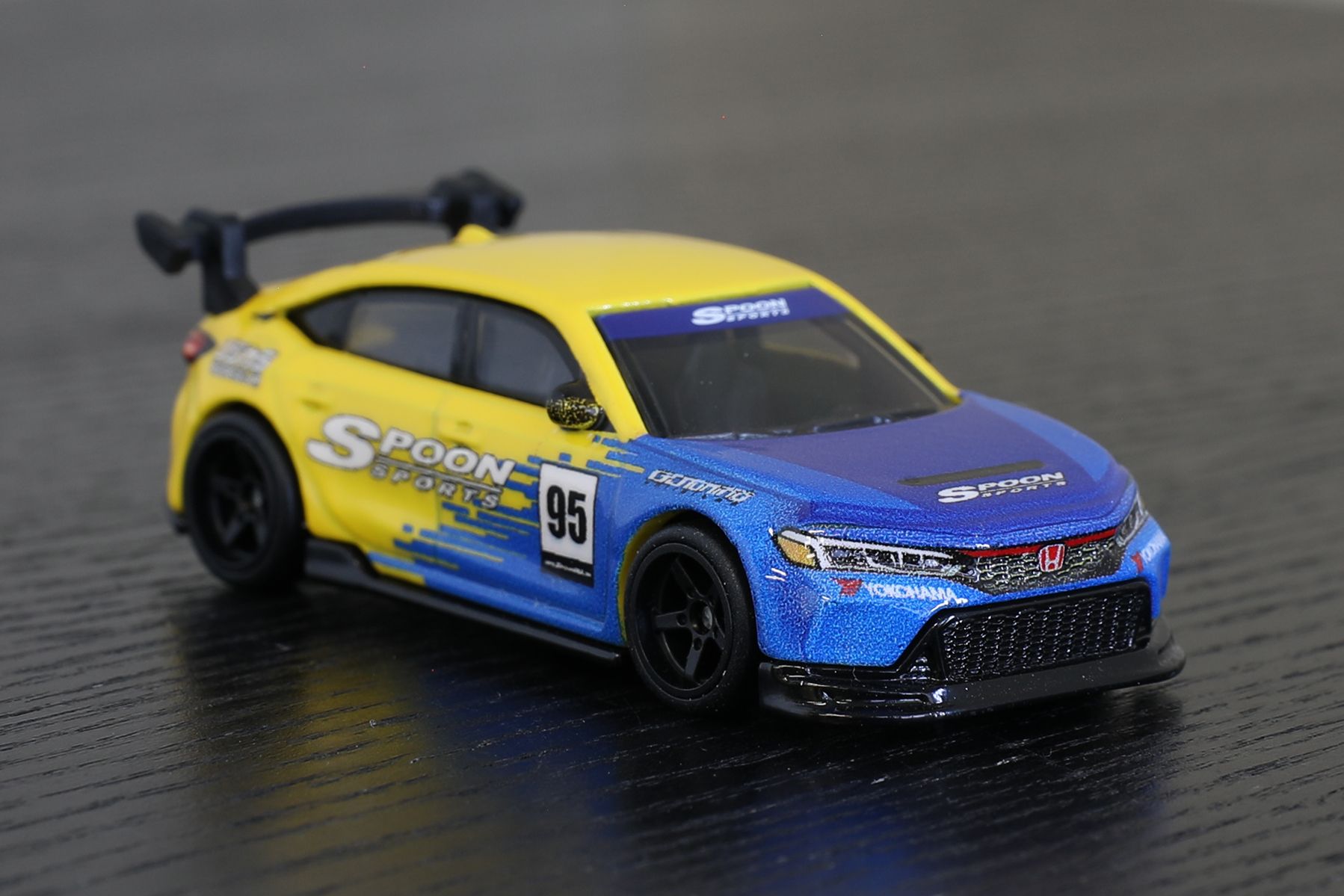 Hot Wheels Spoon Civic Type R FL5 Race Model Car